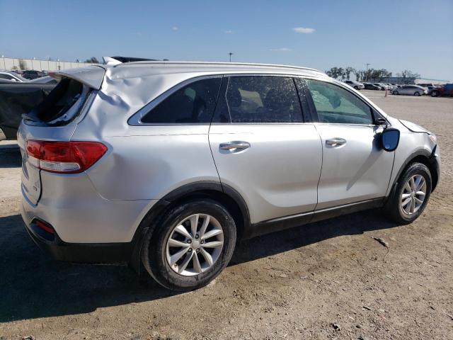 5XYPG4A39GG170209 - 2016 KIA SORENTO LX SILVER photo 3