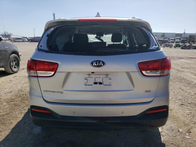 5XYPG4A39GG170209 - 2016 KIA SORENTO LX SILVER photo 6