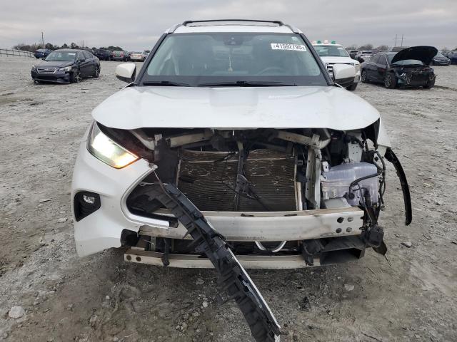 5TDHZRAH0NS101349 - 2022 TOYOTA HIGHLANDER XLE WHITE photo 5