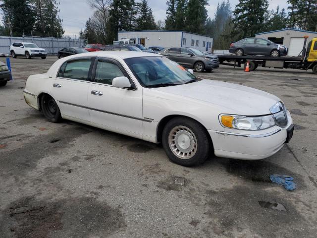 1LNHM81W91Y729914 - 2001 LINCOLN TOWN CAR EXECUTIVE Weiß Foto 4