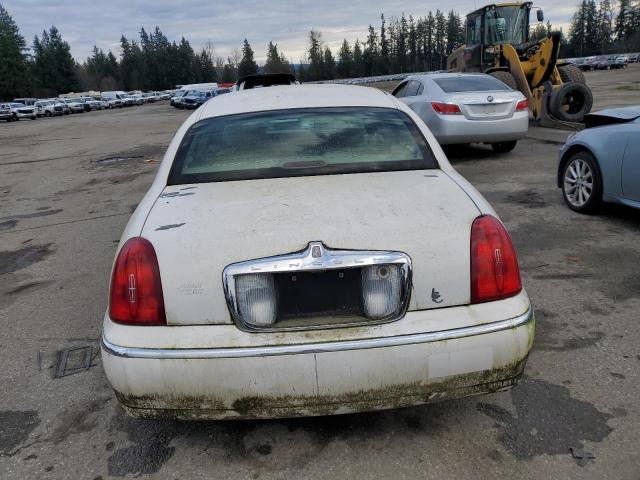 1LNHM81W91Y729914 - 2001 LINCOLN TOWN CAR EXECUTIVE Weiß Foto 6