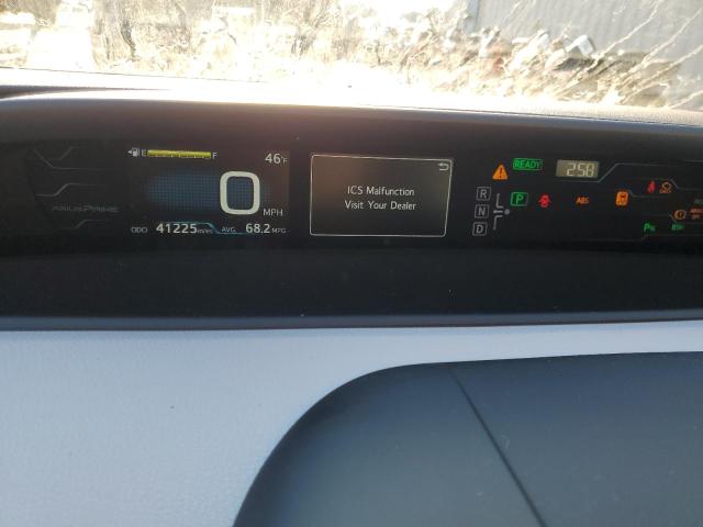 JTDKARFP3H3050299 - 2017 TOYOTA PRIUS PRIM წითელი ფოტო 9