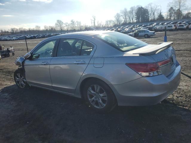 1HGCP2F63CA066655 - 2012 HONDA ACCORD SE SILVER photo 2