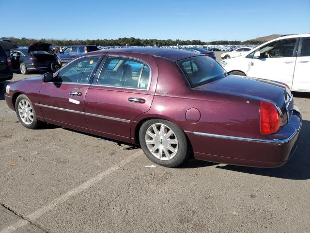 2LNHM82V48X640395 - 2008 LINCOLN TOWN CAR SIGNATURE LIMITED BURGUNDY photo 2