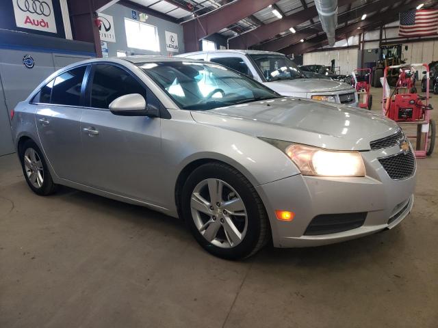 1G1P75SZ0E7208910 - 2014 CHEVROLET CRUZE SILVER photo 4