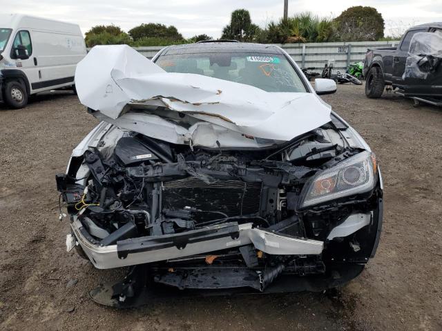 KMHGN4JE5FU070057 - 2015 HYUNDAI GENESIS 3.8L WHITE photo 5