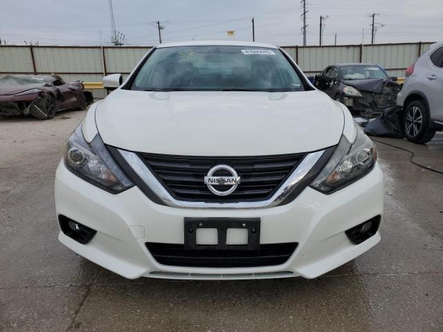 1N4AL3AP9GC271064 - 2016 NISSAN ALTIMA 2.5 WHITE photo 5