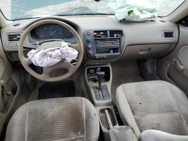 2HGEJ6619XH561391 - 1999 HONDA CIVIC BASE GREEN photo 8