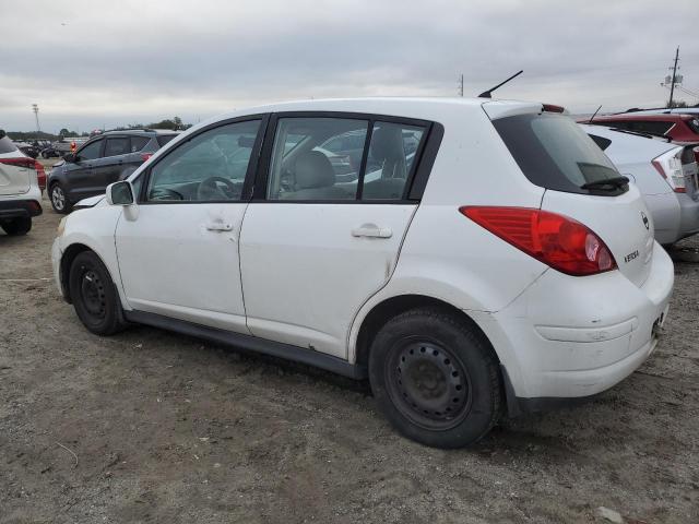 3N1BC13E77L384890 - 2007 NISSAN VERSA S WHITE photo 2