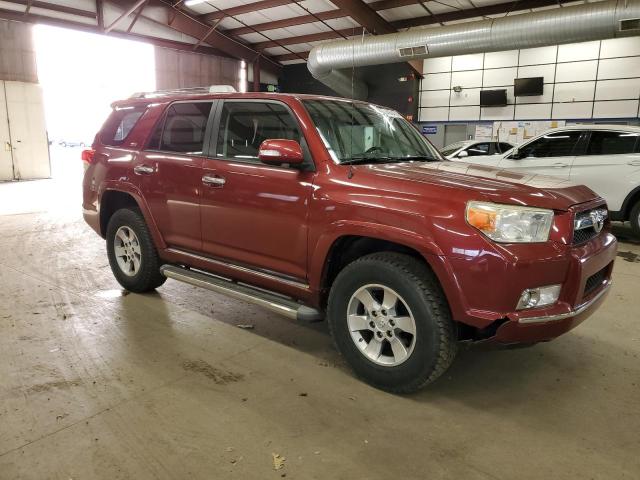 JTEBU5JR9B5050307 - 2011 TOYOTA 4RUNNER SR5 BURGUNDY photo 4