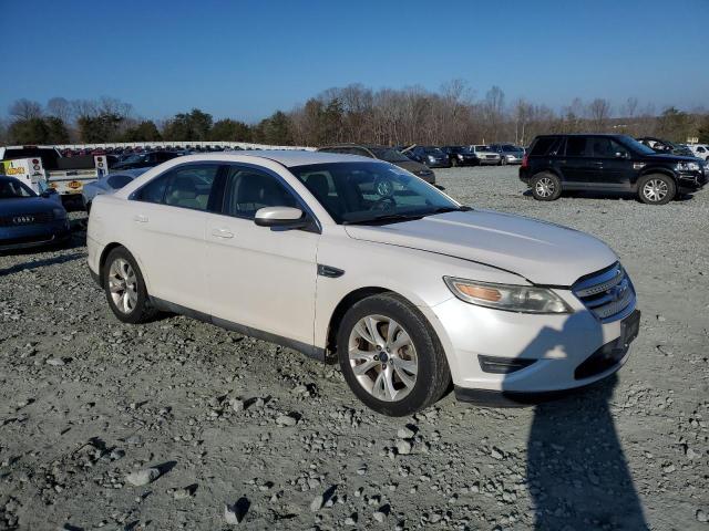 1FAHP2EW1BG159164 - 2011 FORD TAURUS SEL WHITE photo 4