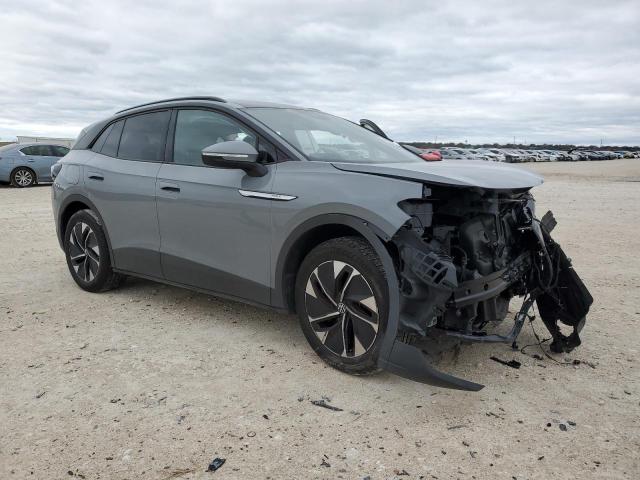 WVGTMPE20NP050251 - 2022 VOLKSWAGEN ID.4 PRO S رمادي صورة 4