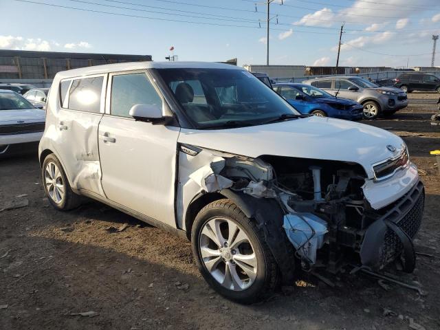 KNDJP3A50F7787317 - 2015 KIA SOUL + WHITE photo 4