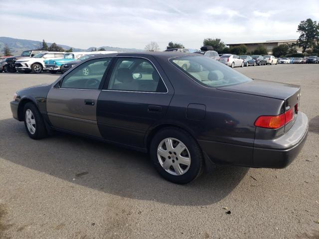 JT2BG22K0Y0511033 - 2000 TOYOTA CAMRY CE GRAY photo 2