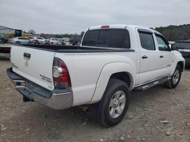 5TFJU4GN9DX033805 - 2013 TOYOTA TACOMA DOUBLE CAB PRERUNNER WHITE photo 3