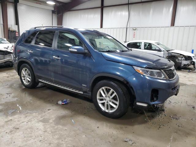 5XYKTCA67EG546039 - 2014 KIA SORENTO LX BLUE photo 4