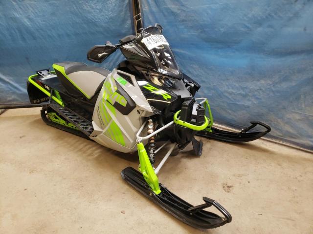 4UF18SNW2JT110983 - 2018 ARCTIC CAT ZR9000 TWO TONE photo 1