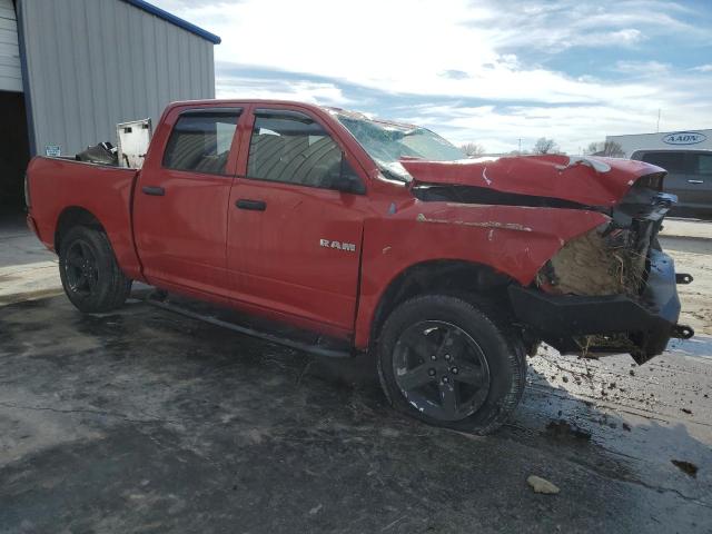 1C6RR6KT2DS592512 - 2013 RAM 1500 ST RED photo 4
