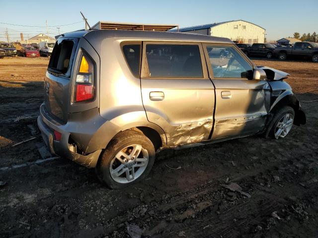 KNDJT2A27A7103562 - 2010 KIA SOUL + SILVER photo 3