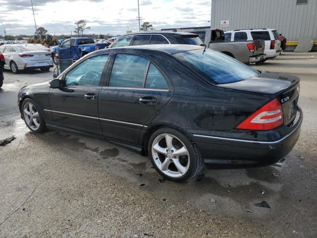 WDBRF64JX5F556119 - 2005 MERCEDES-BENZ C 320 BLACK photo 2