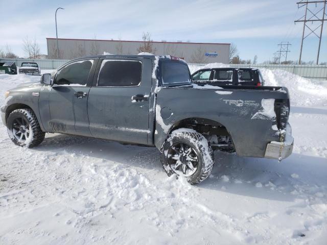 5TBEV54177S464054 - 2007 TOYOTA TUNDRA CREWMAX SR5 GRAY photo 2