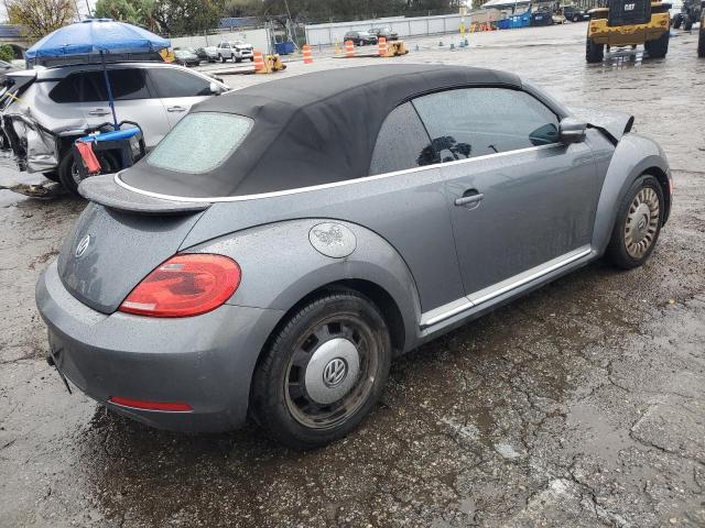 3VW5P7AT8DM817929 - 2013 VOLKSWAGEN BEETLE GRAY photo 3