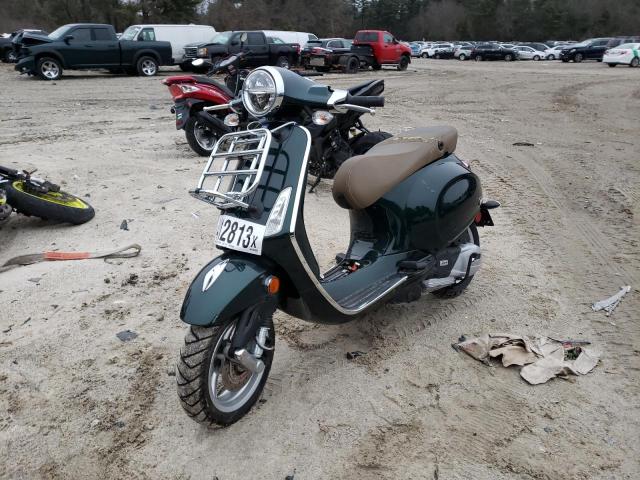 ZAPM818G2L5902527 - 2020 VESPA SPRINT GREEN photo 2