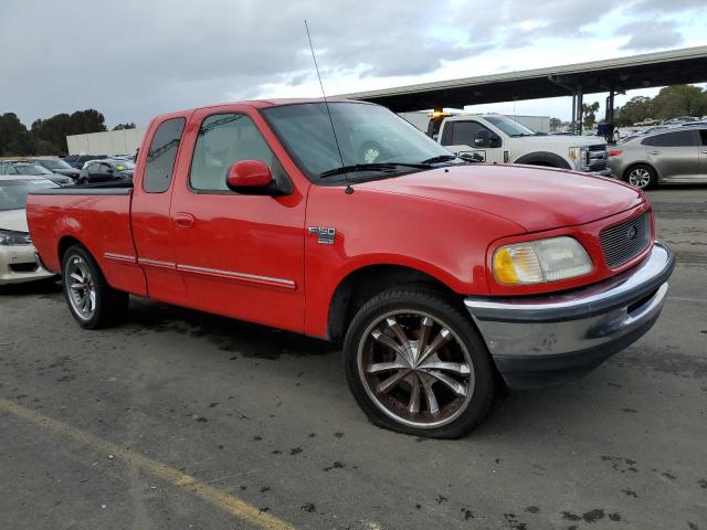 1FTZX1761WKB68651 - 1998 FORD F150 RED photo 4