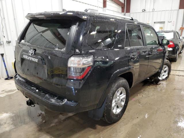 JTEMU5JR6P6102583 - 2023 TOYOTA 4RUNNER SE BLACK photo 3