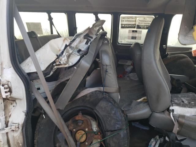 1GAZG1FA4D1178186 - 2013 CHEVROLET EXPRESS G3 LT WHITE photo 11