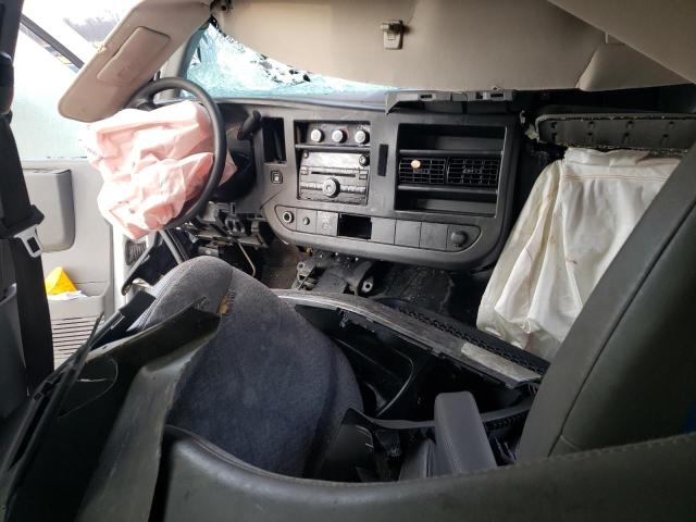 1GAZG1FA4D1178186 - 2013 CHEVROLET EXPRESS G3 LT WHITE photo 8