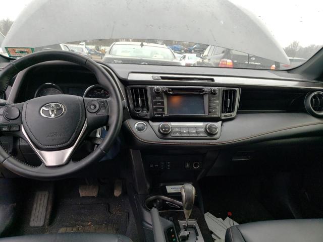 JTMNFREV0GJ065822 - 2016 TOYOTA RAV4 SE GRAY photo 8