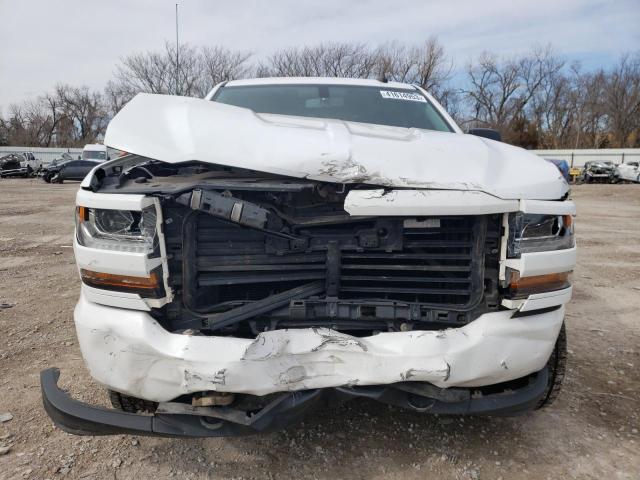 3GCUKPECXJG432986 - 2018 CHEVROLET SILVERADO K1500 CUSTOM WHITE photo 5