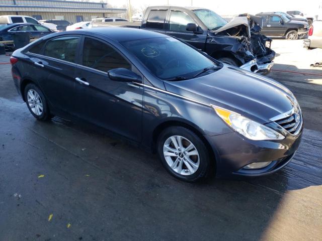 5NPEB4AC5DH752737 - 2013 HYUNDAI SONATA GLS BLACK photo 4