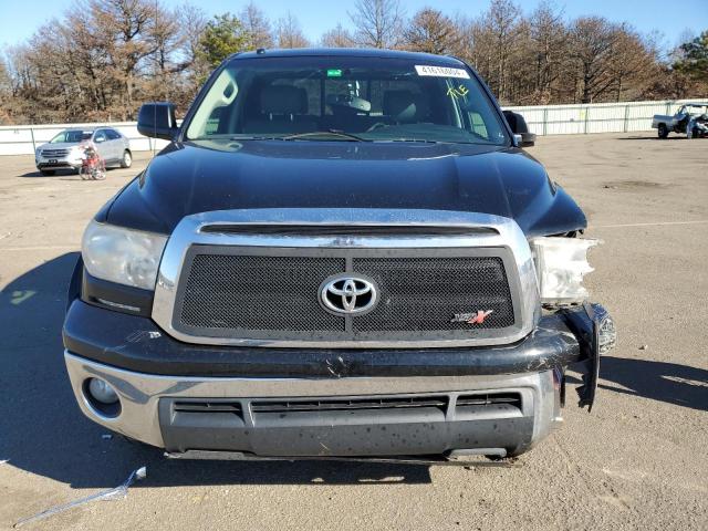 5TFUW5F13DX318768 - 2013 TOYOTA TUNDRA DOUBLE CAB SR5 BLACK photo 5