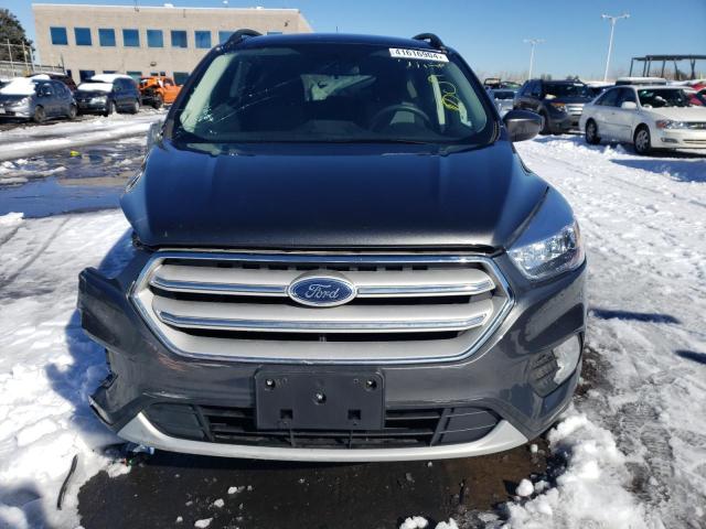 1FMCU9GD4JUC02909 - 2018 FORD ESCAPE SE GRAY photo 5