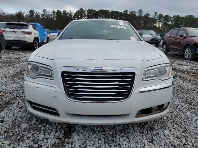 2C3CCAAG7EH357155 - 2014 CHRYSLER 300 WHITE photo 5