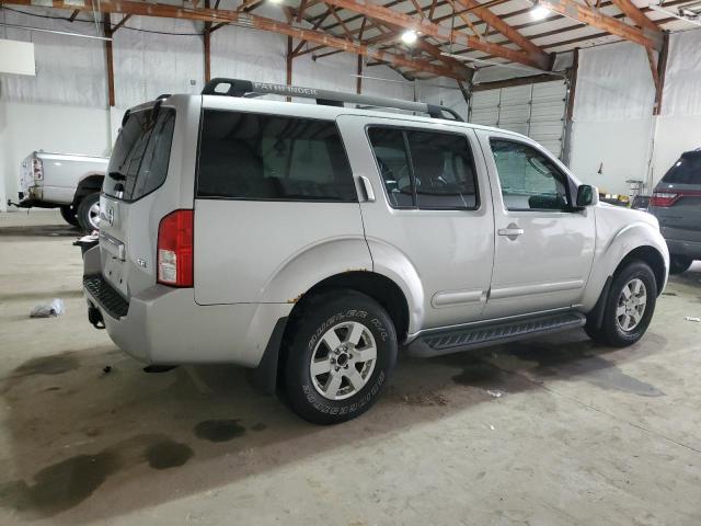 5N1AR18W45C726227 - 2005 NISSAN PATHFINDER LE GRAY photo 3