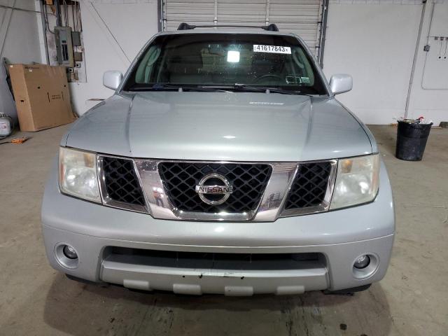5N1AR18W45C726227 - 2005 NISSAN PATHFINDER LE ნაცრისფერი ფოტო 5