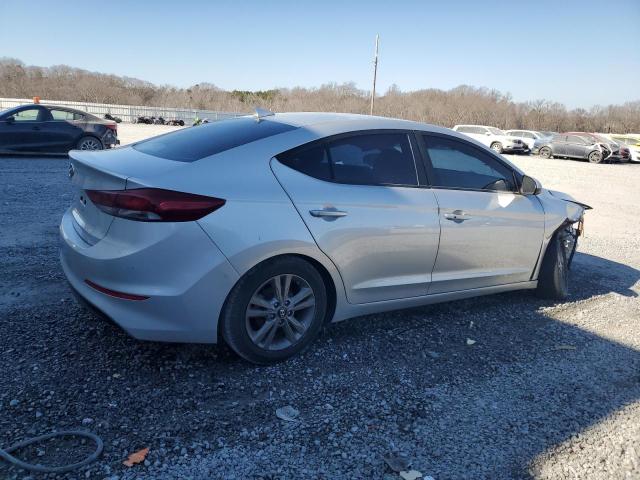 5NPD84LF0JH396534 - 2018 HYUNDAI ELANTRA SEL SILVER photo 3