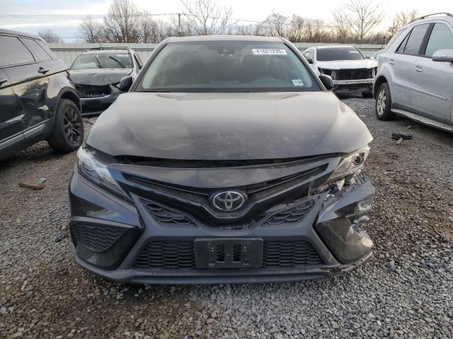 4T1T11AK3PU773284 - 2023 TOYOTA CAMRY SE NIGHT SHADE BLACK photo 5