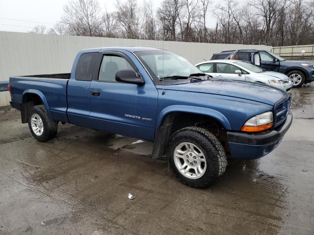 1B7GG32NX2S721972 - 2002 DODGE DAKOTA SPORT BLUE photo 4