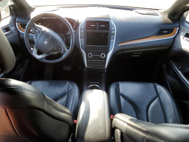 5LMCJ2C95JUL19414 - 2018 LINCOLN MKC SELECT Սև լուսանկար 8