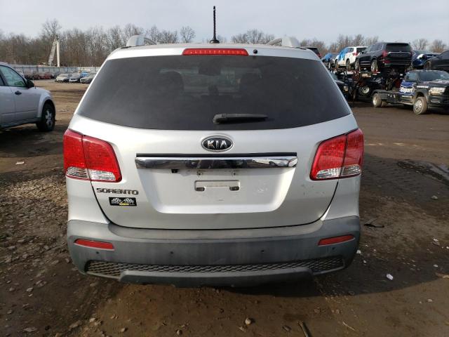 5XYKT4A16BG087253 - 2011 KIA SORENTO BASE SILVER photo 6