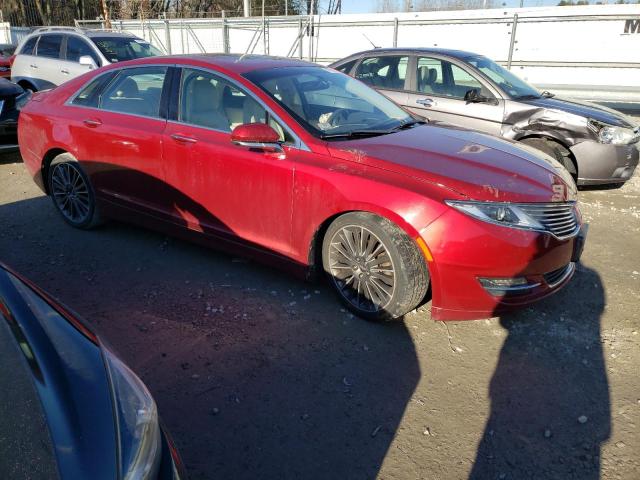 3LN6L2J90DR824267 - 2013 LINCOLN MKZ RED photo 4