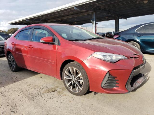 2T1BURHE9HC835615 - 2017 TOYOTA COROLLA L RED photo 4