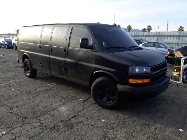 1GCWGBFP3J1270597 - 2018 CHEVROLET EXPRESS G2 BLACK photo 4