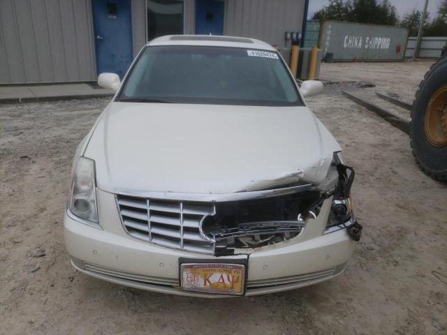 1G6KD5EY3AU120963 - 2010 CADILLAC DTS LUXURY COLLECTION TAN photo 5