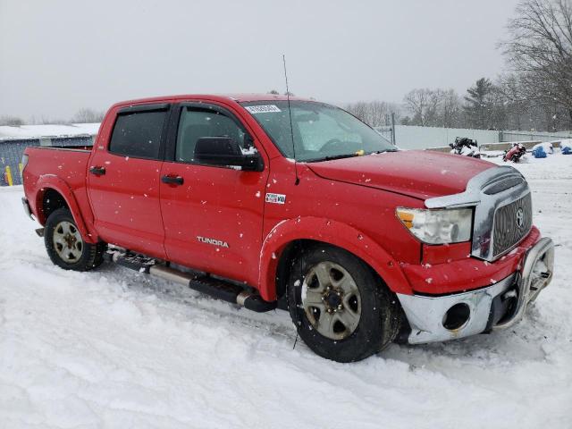 5TBDV54168S507991 - 2008 TOYOTA TUNDRA CREWMAX RED photo 4