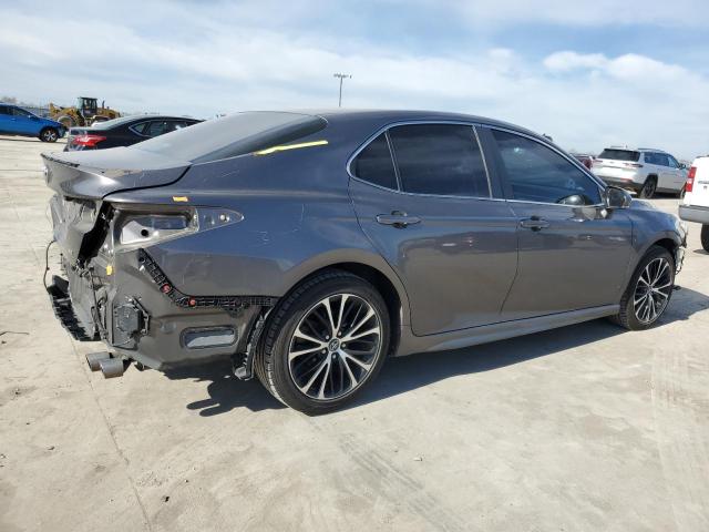 4T1B11HK9JU030749 - 2018 TOYOTA CAMRY L GRAY photo 3